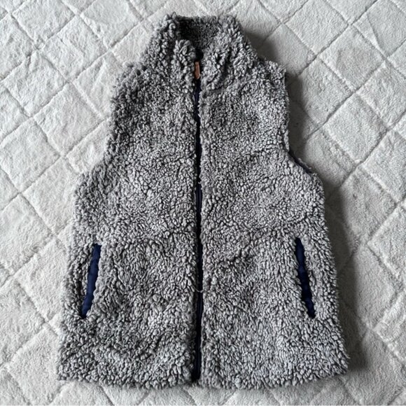 Simply Southern | Gray & Navy Vegan Faux Fur Sherpa Teddy Vest | Size Small - Picture 2 of 13